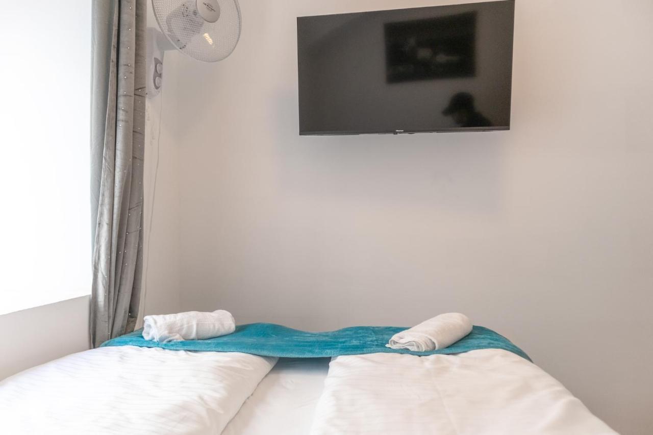 3 Standard Rooms Near Hauptbahnhof Vienna Exterior photo